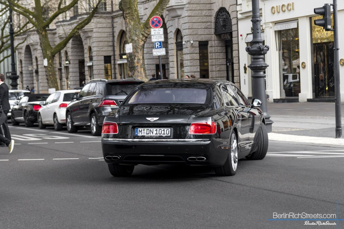 Bentley Flying Spur V8 spotted in Berlin — BerlinRichStreets